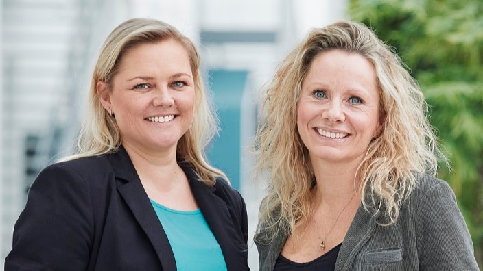 Ring til vores sygeplejersker på telefon 49 11 12 13